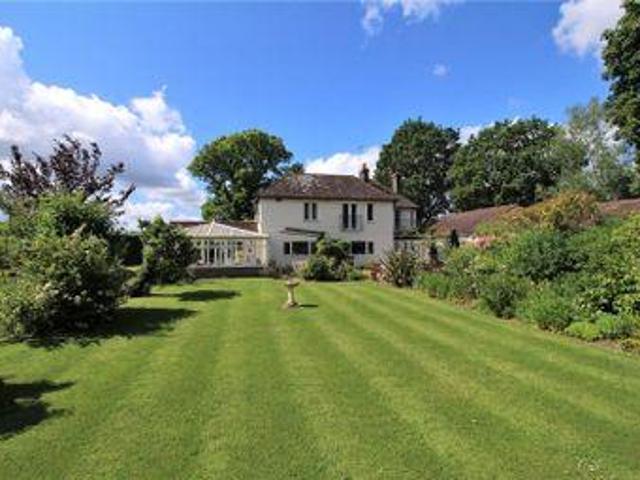 House for sale in Hillview, Surrey