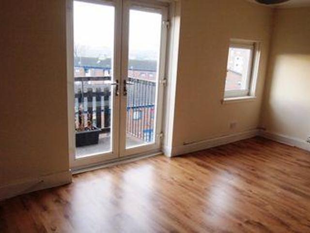 House for rent in Clydebank, Scotland