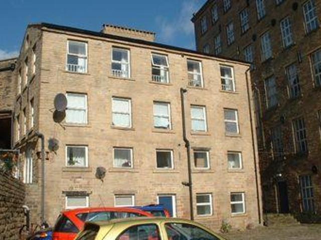 House for rent in Sowerby Bridge, West Yorkshire