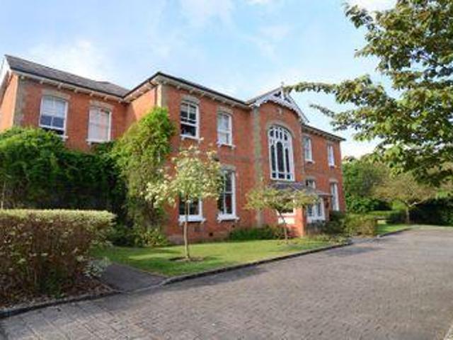 House for rent in Farnborough, Hampshire