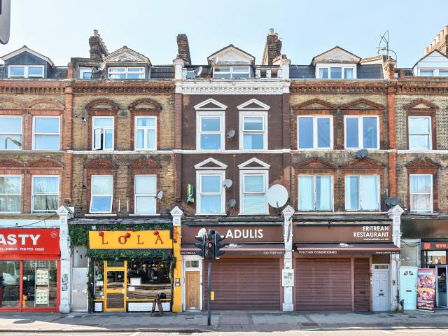 Apartment for rent in Oval, Greater London