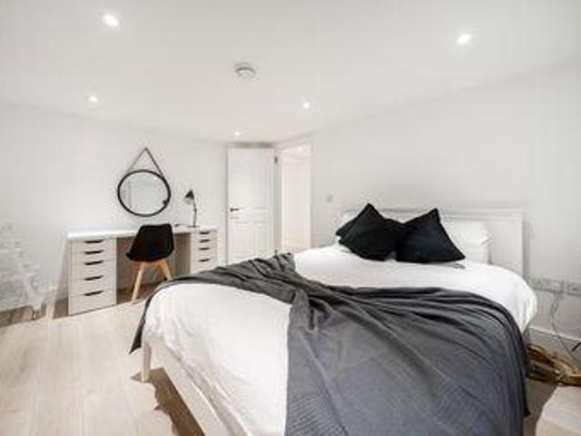 House for rent in Lyons, Greater London