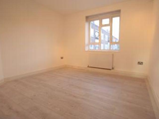 House for rent in Lyons, Greater London