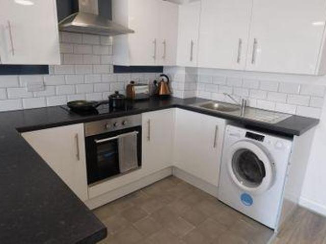 House for rent in Calderstones
