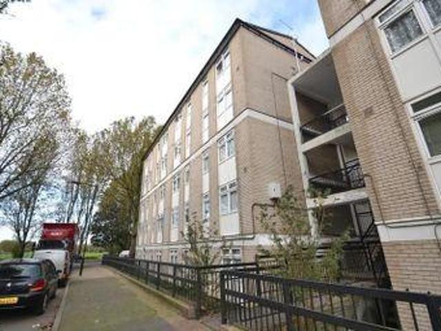 House for rent in Lyons, Greater London