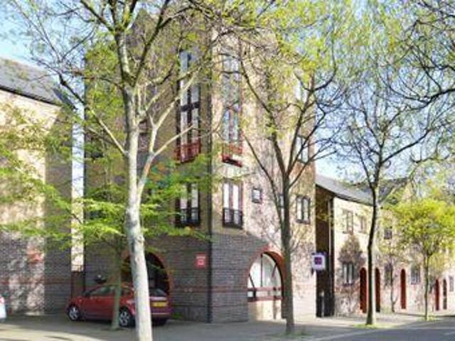 House for rent in Lyons, Greater London