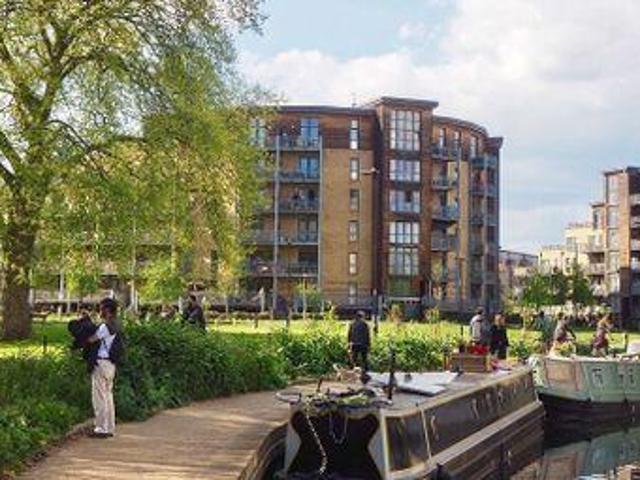 House for rent in Lyons, Greater London