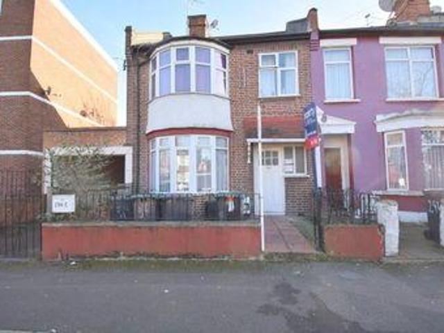 House for rent in Lyons, Greater London