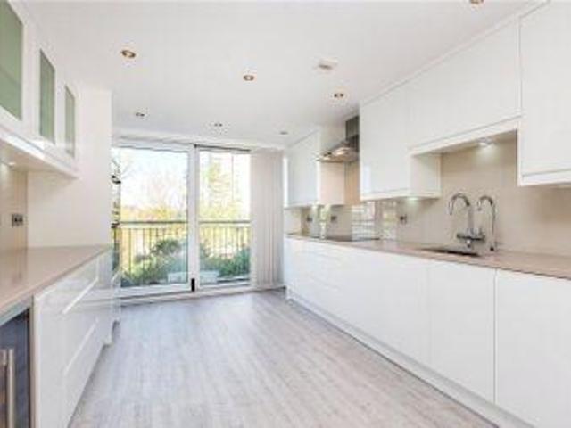 House for rent in Brentford, Greater London