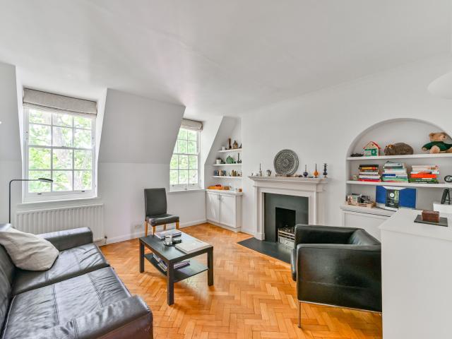 Apartment for rent in Kensington, Greater London