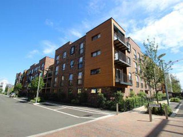 House for rent in Little Stanmore, Greater London