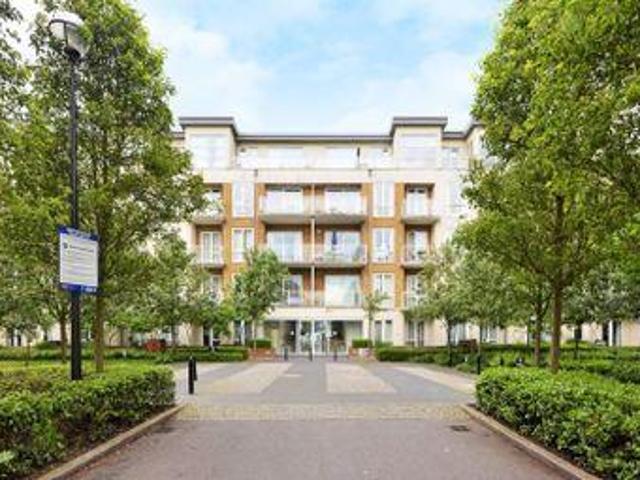 House for rent in Richmond Hill, Deepcut