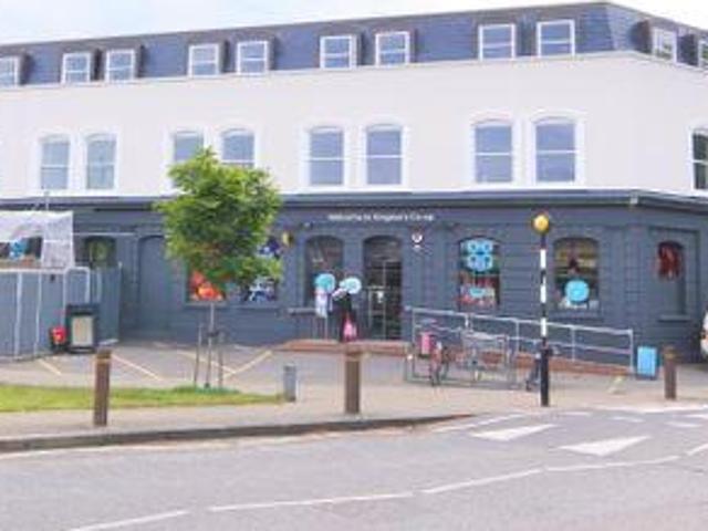 House for rent in Kingston Upon Thames, Greater London