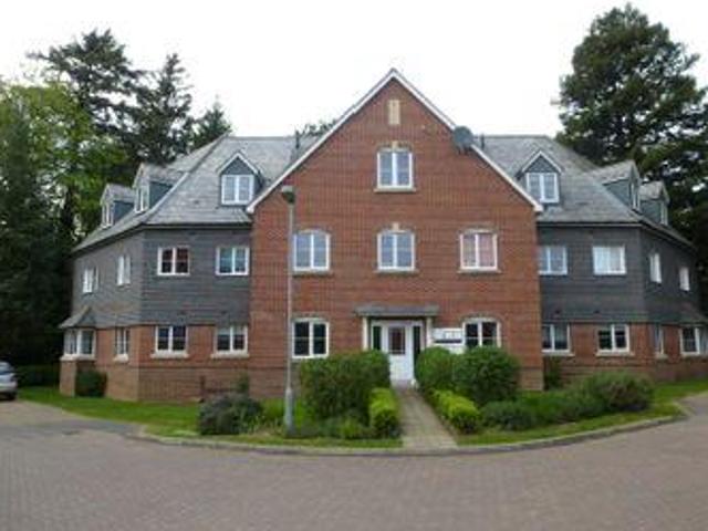 House for rent in Fole, Surrey