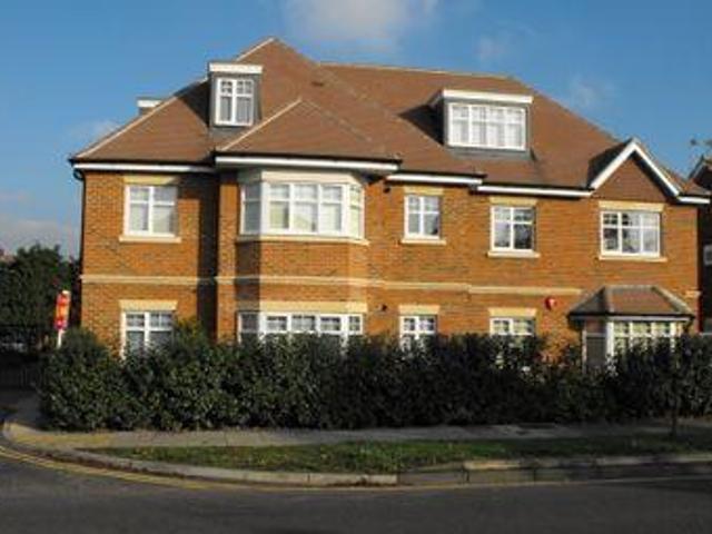 House for rent in Ashley Park, Surrey
