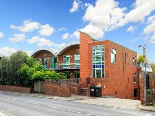 House for rent in Richmond Hill, Deepcut