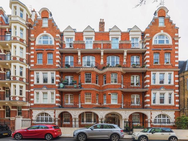 Apartment for rent in Brompton, Greater London