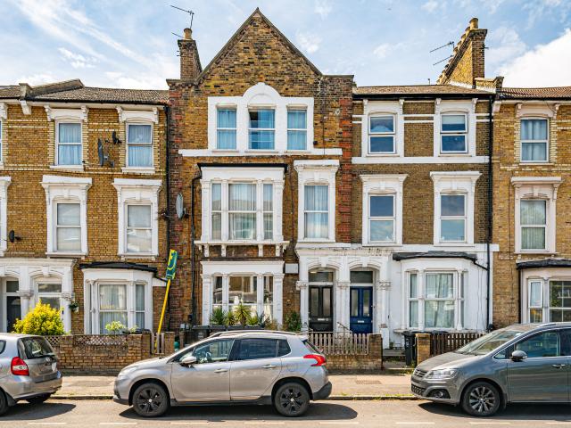 Apartment for rent in West Hackney, Greater London
