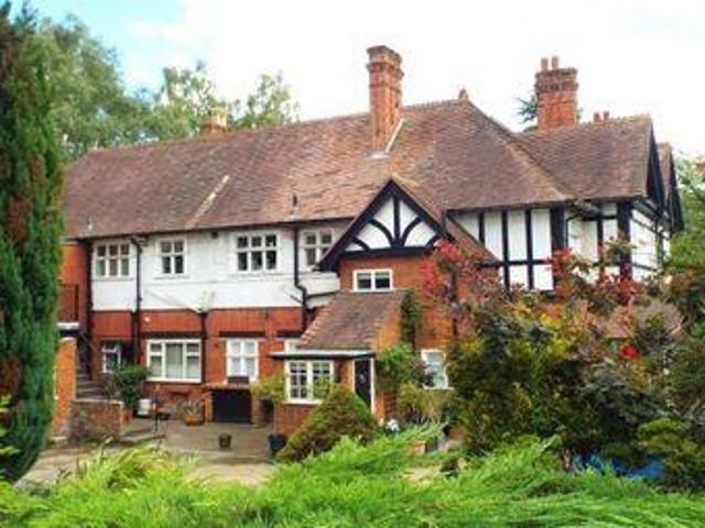 House for rent in Woking, Surrey