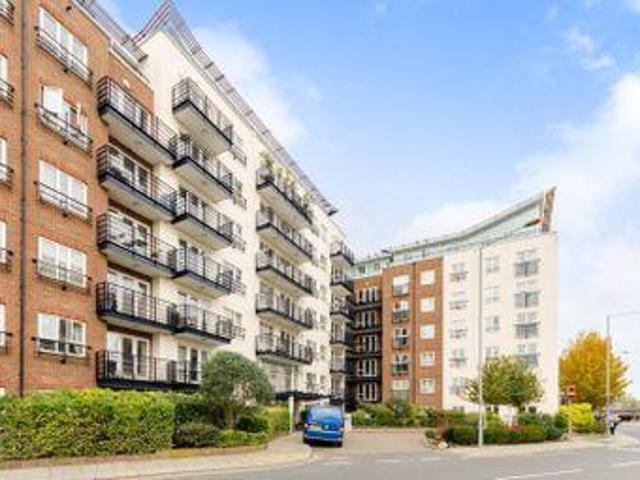 House for rent in Kingston Upon Thames, Greater London
