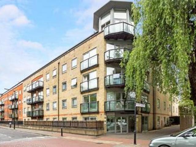 House for rent in Lyons, Greater London
