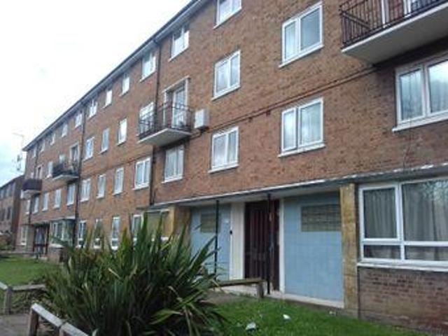House for rent in Brentford End, Greater London