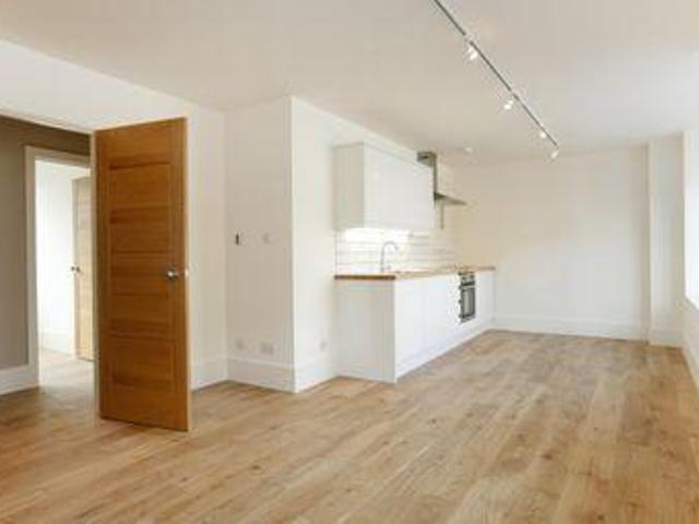 House for rent in Kingston Upon Thames, Greater London