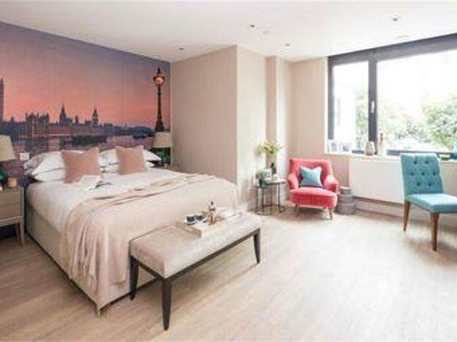 House for rent in Sutton Green, Woking