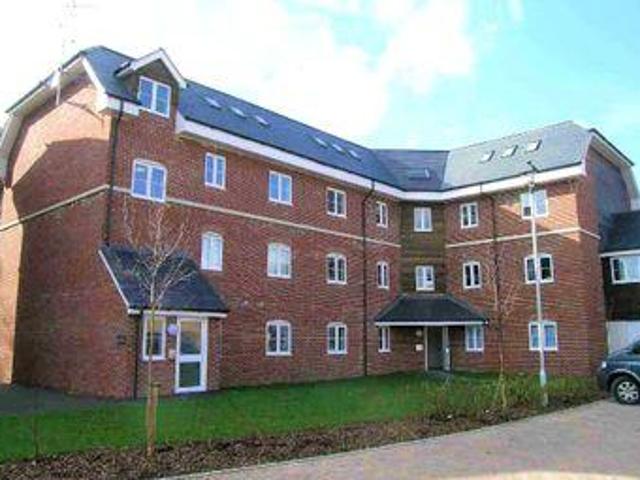 House for rent in Pouchen End, Hertfordshire