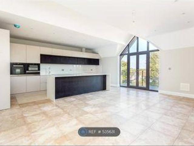House for rent in Hillview, Surrey