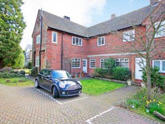 House for rent in Bromley Green, Ashford