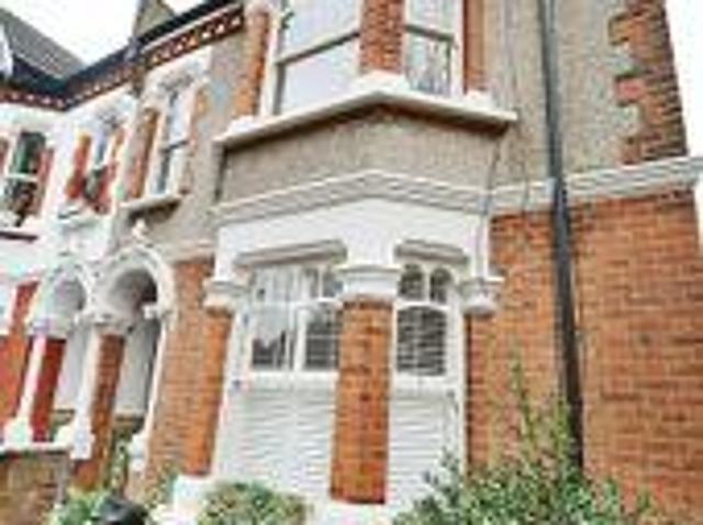 House for rent in Lyons, Greater London