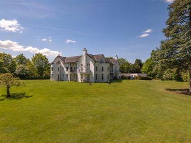 House for sale in Reigate, Reigate and Banstead