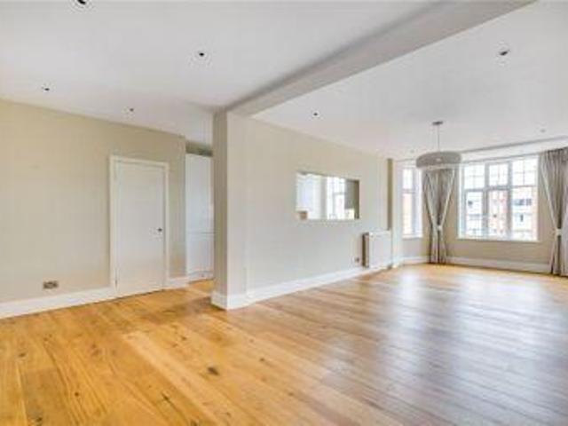 House for sale in City of London, Greater London