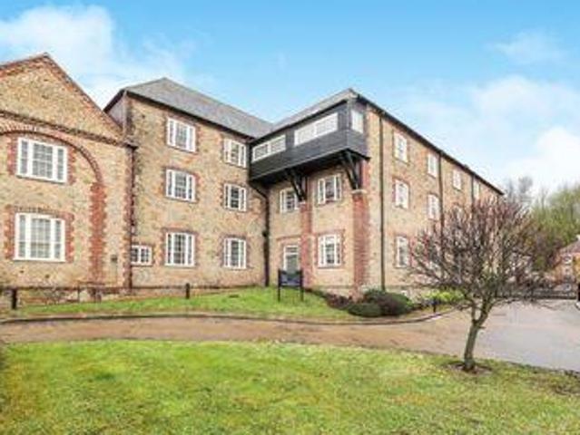 House for sale in Littlecote, West Sussex