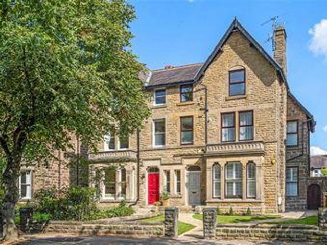 House for sale in Harrogate, North Yorkshire