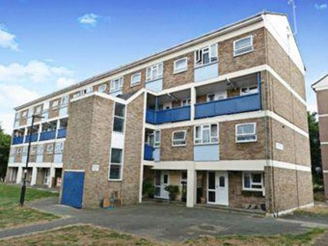 House for sale in Northolt, Greater London