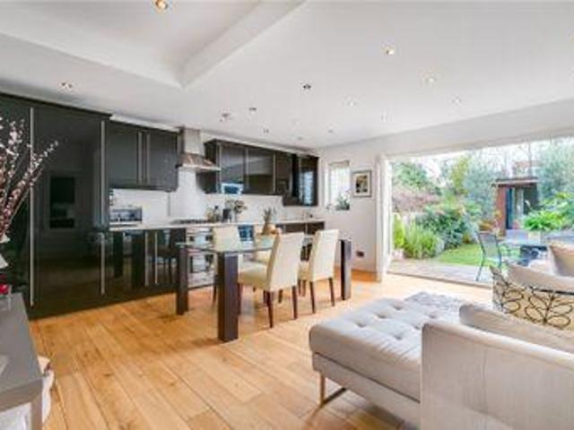House for sale in City of London, Greater London