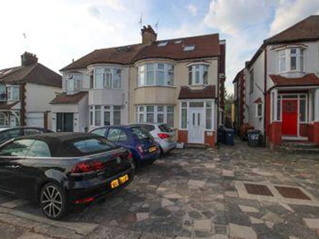 House for sale in Edgware, Greater London