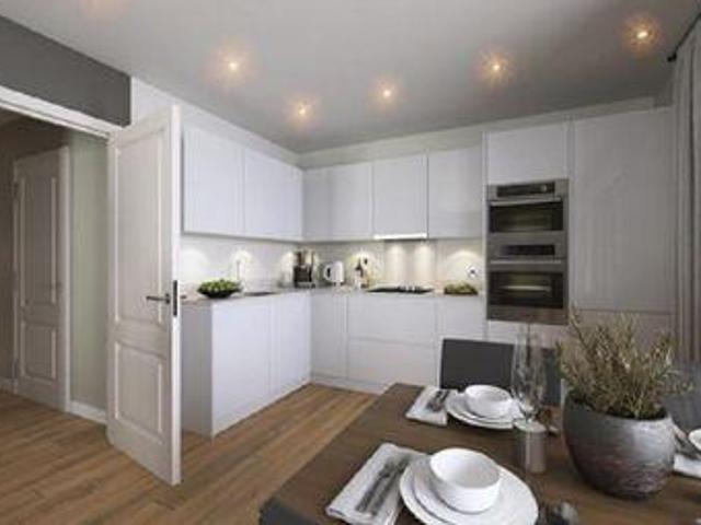 House for sale in Edgware, Greater London