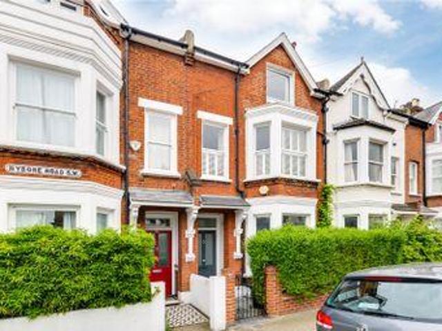 House for sale in Lyons, Greater London