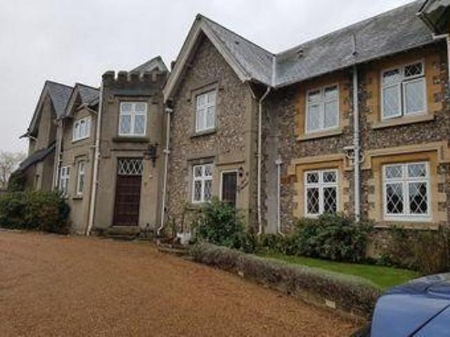 House for sale in Warlingham