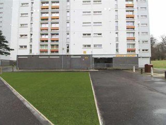 House for sale in Clydebank, Scotland
