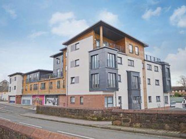 House for sale in Alexandria, Scotland