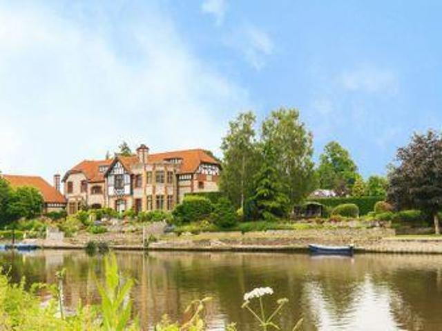 House for sale in Berrick Salome, Oxfordshire