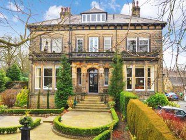 House for sale in Harrogate, North Yorkshire