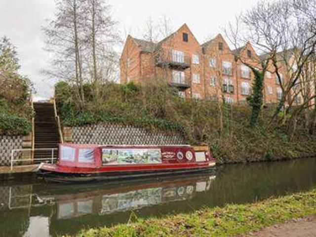 House for sale in Loundsley Green, East Midlands