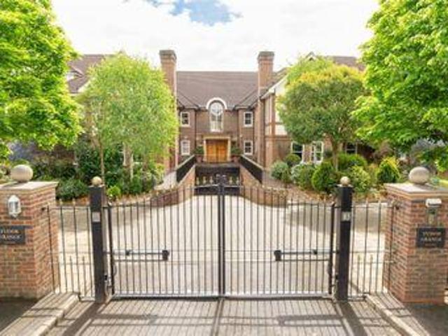 House for sale in Blackhills, Surrey