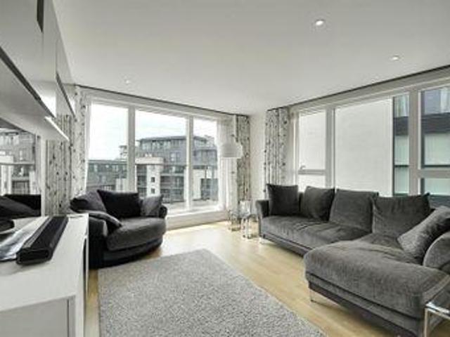 House for sale in Brentford End, Greater London