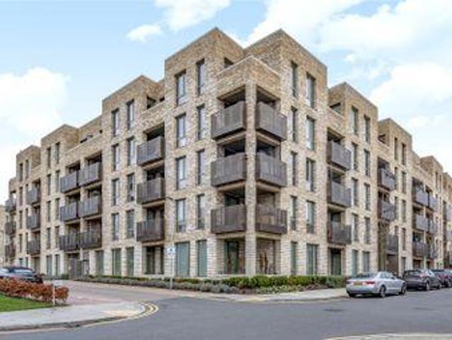 House for sale in Edgware, Greater London